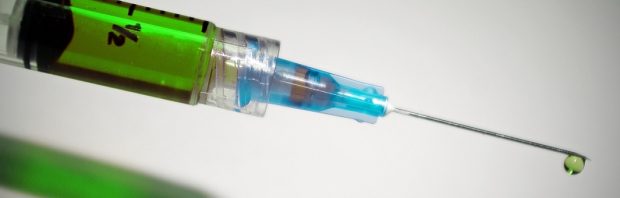 Vaccineren: de grote illusie. Gezondheidsonderzoeker onthult gevaren die geneeskunde en farmaceutische industrie proberen te verbergen