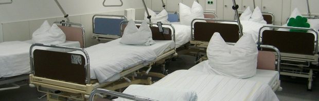 Verpleegster laat zich uit over lege ziekenhuizen: ‘Dit is schandalig’