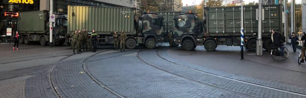 Den Haag dichtgezet met grote legervoertuigen: ‘Het blijft een bizar gezicht’