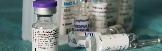 Gezondheidsexperts doen oproep na sterfgevallen in Noorwegen: geef coronavaccin Pfizer niet aan ouderen