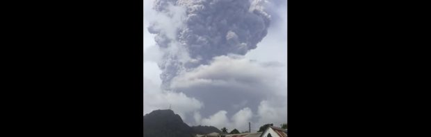 ‘Horror’ op Saint Vincent: alleen gevaccineerde mensen gered na zware vulkaanuitbarsting