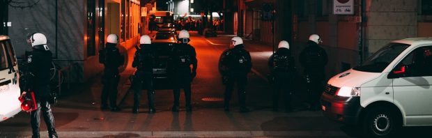 Zwitserse politie dreigt te stoppen met handhaven van covidregels