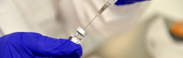 Orthopeed: het is onzin dat vaccin risico op ziekenhuisopname vermindert, het is juist andersom