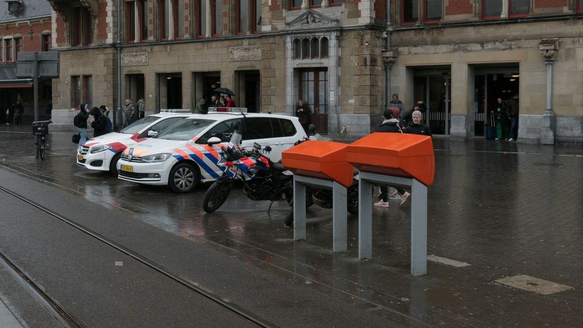 Verbolgen Reacties Om Rellende Eritreeërs In Den Haag: 'Grenzen Dicht ...